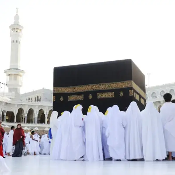 How to perform umrah hero.jpg 1